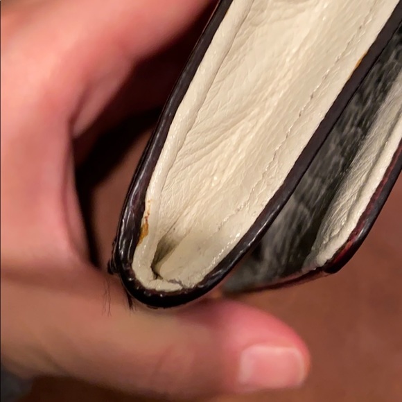 Kate Spade Wallet - Picture 8 of 15